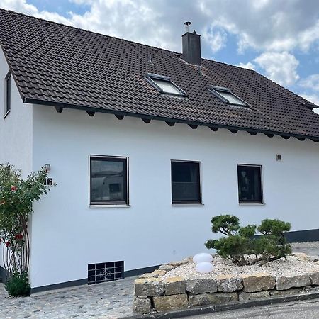 Apartment Am Stadtpark Neumarkt in der Oberpfalz Eksteriør bilde