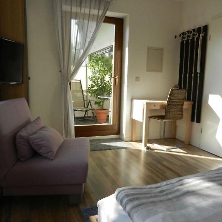Apartment Am Stadtpark Neumarkt in der Oberpfalz Eksteriør bilde