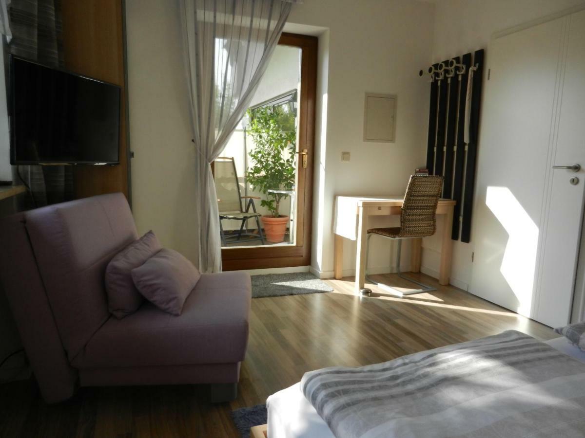 Apartment Am Stadtpark Neumarkt in der Oberpfalz Eksteriør bilde